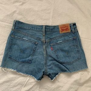 Levi’s shorts
